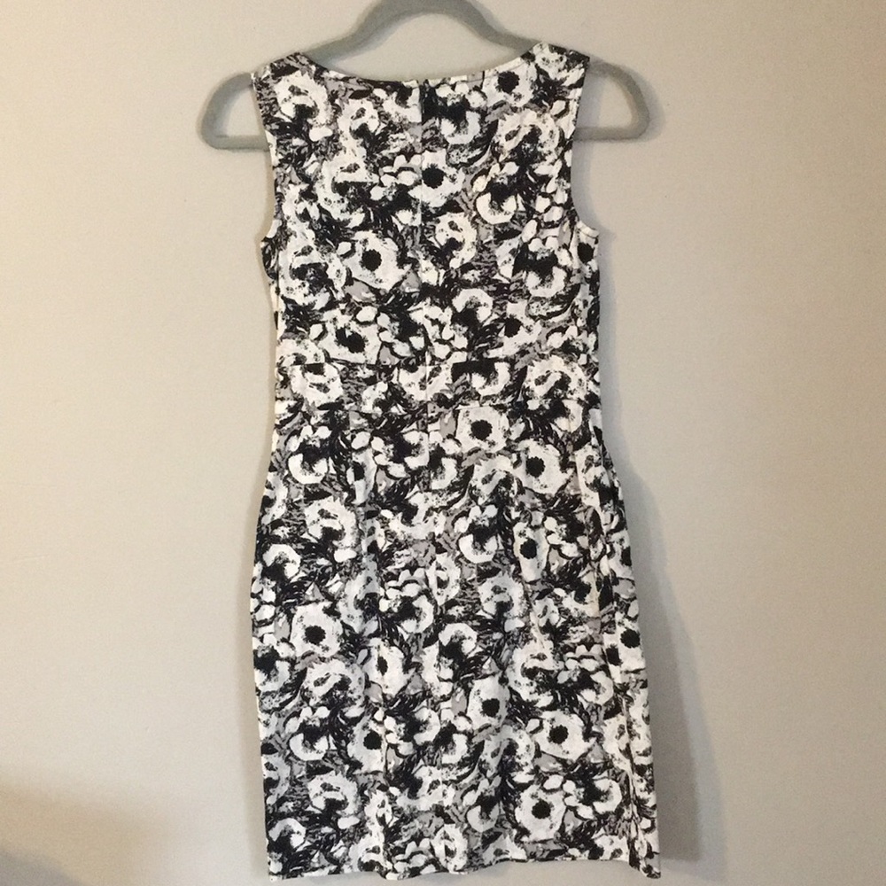 Work Dress - Picture 2 of 4